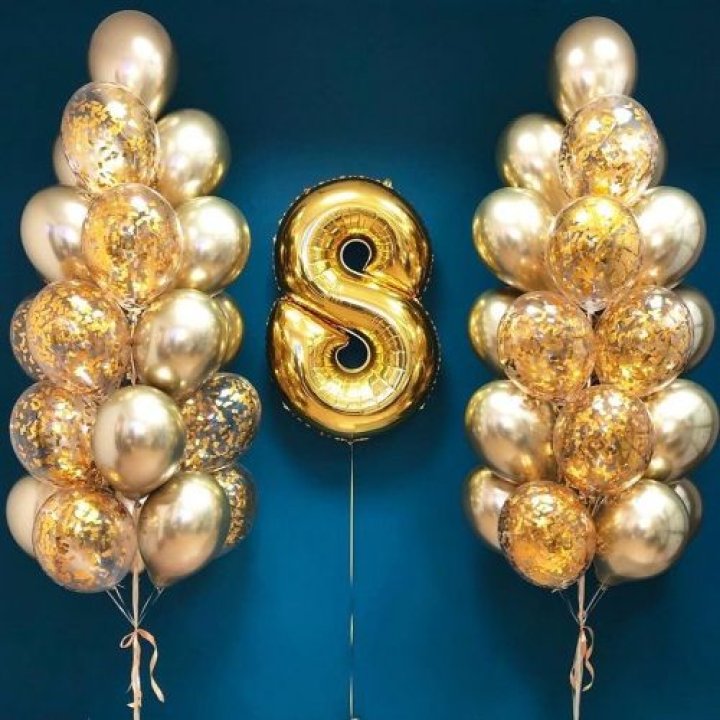 Цифра с фонтанами шаров  в Йошкар-Оле