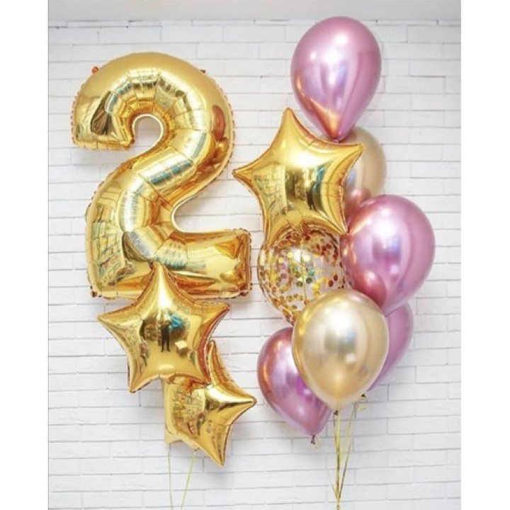 Цифра с фонтанами шаров  в Йошкар-Оле