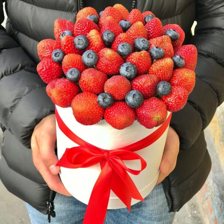 Клубничный бокс №3 в Йошкар-Оле