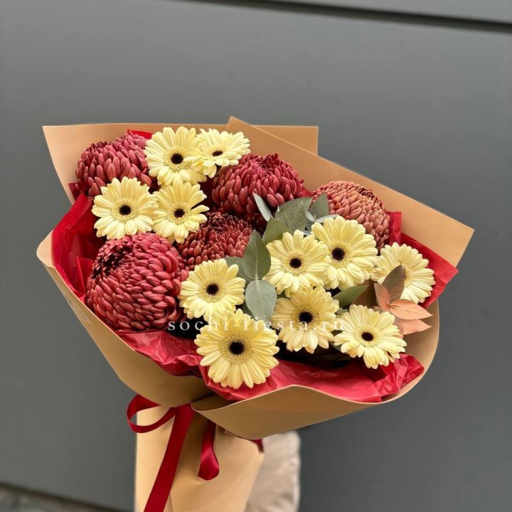 Букет гербер и хризантем Бигуди в Йошкар-Оле