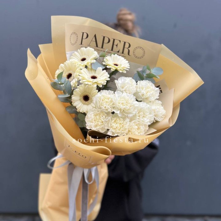  Букет с диантусами и герберами в Йошкар-Оле