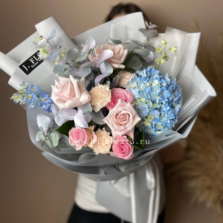 Букет с гортензией № 4 в Йошкар-Оле