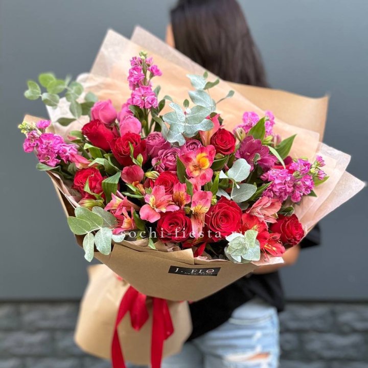 Дизайнерский букет №3 в Йошкар-Оле