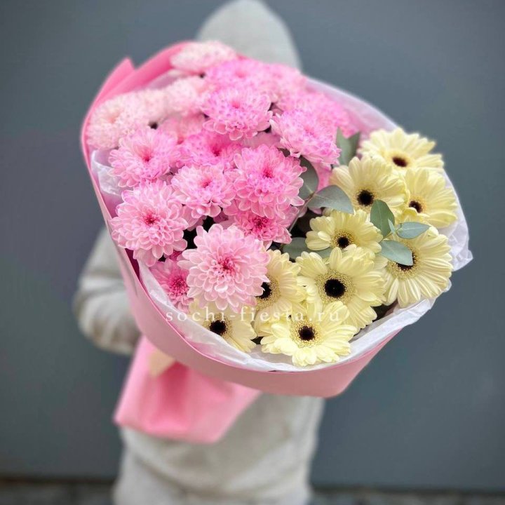 Дуо хризантем и гербер в Йошкар-Оле