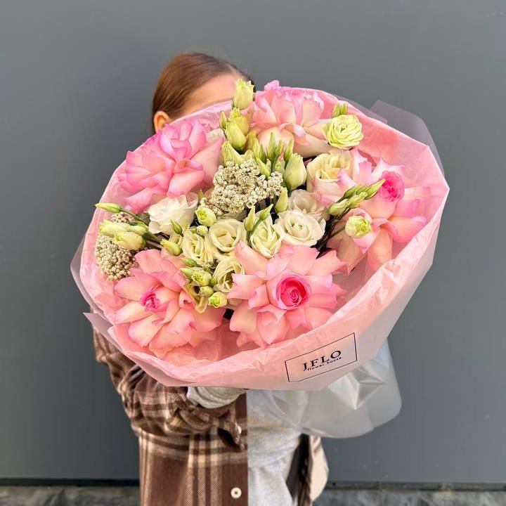 Букет "Розы с эустомой" в Йошкар-Оле