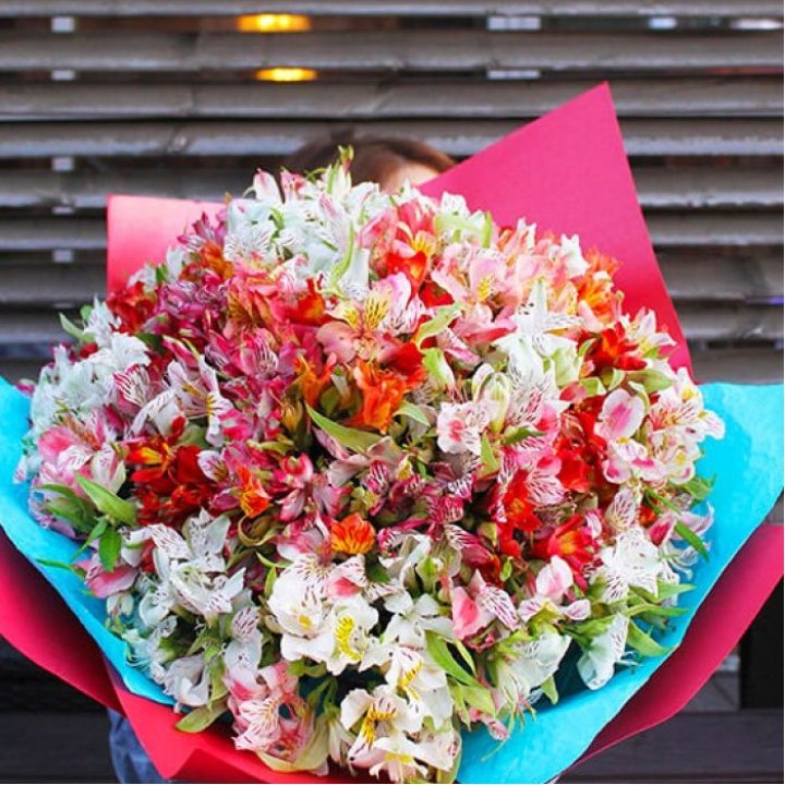 101 альстромерия в Йошкар-Оле