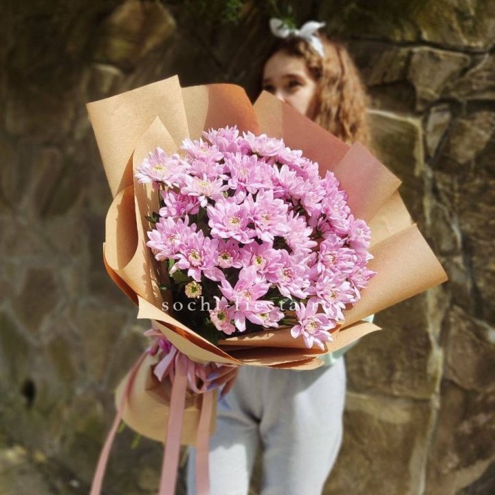 Букет хризантем в крафте в Йошкар-Оле