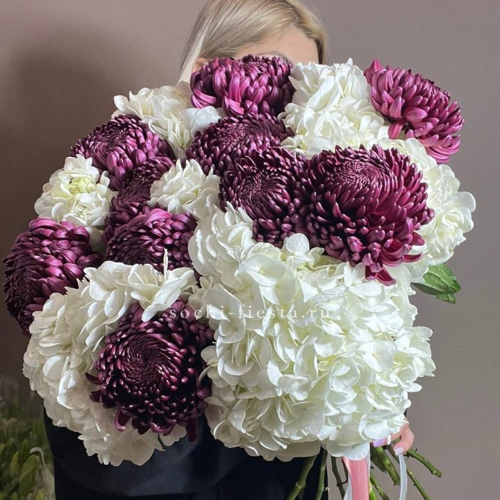 Охапка Бигуди и гортензий в Йошкар-Оле