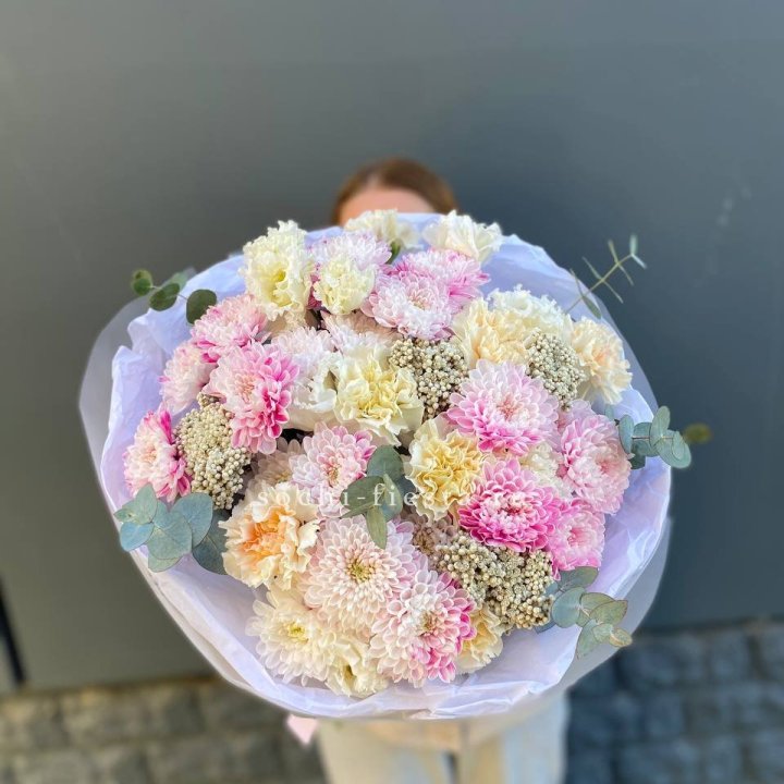 Букет из стойких цветов  в Йошкар-Оле