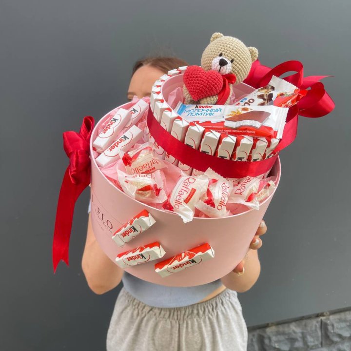 Бокс киндерами и раффаэлло 2 в Йошкар-Оле