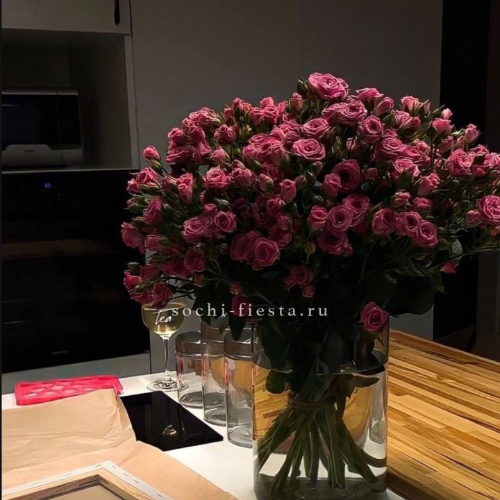 Цветочная подписка "Пакет большой" в Йошкар-Оле