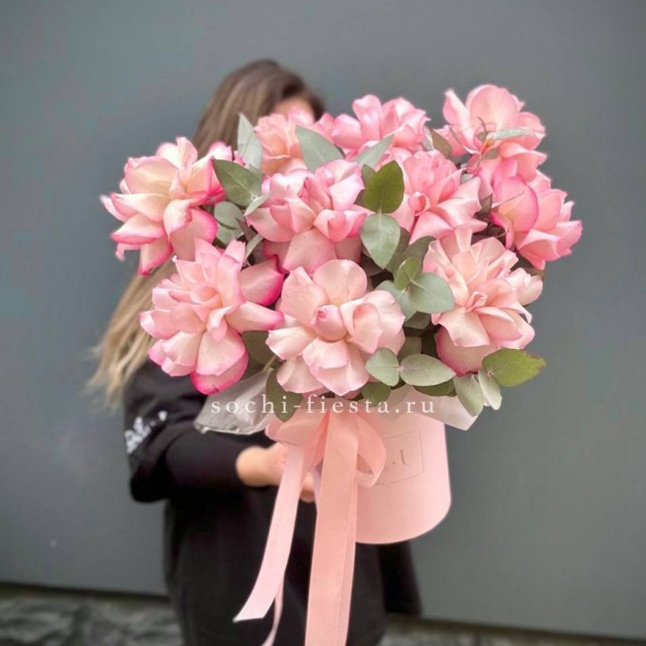 11 Фрунцузских роз "Венди" в Йошкар-Оле