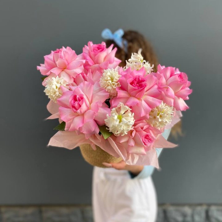 Дуо розы и гиацинты в Йошкар-Оле