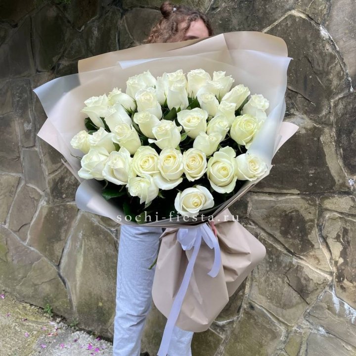 35 голландских роз в Йошкар-Оле