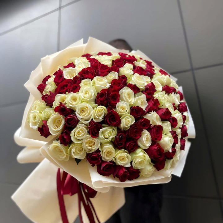 101 высокая импортная роза  в Йошкар-Оле