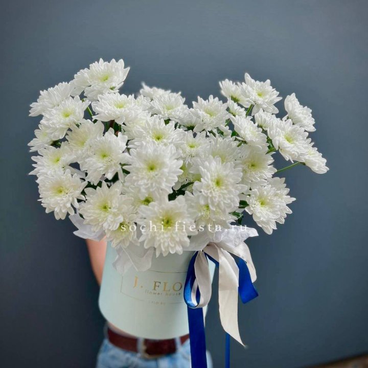 Коробка с хризантемами №3 в Йошкар-Оле