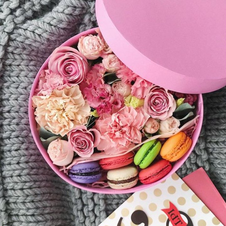 Цветочный бокс пинк в Йошкар-Оле