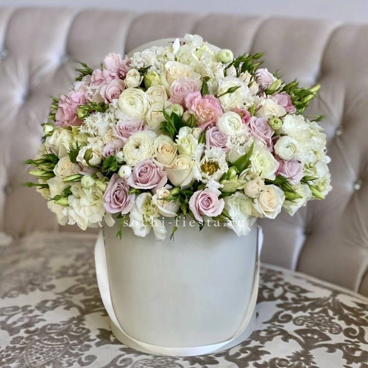 Цветочный бокс "Ловинг" в Йошкар-Оле