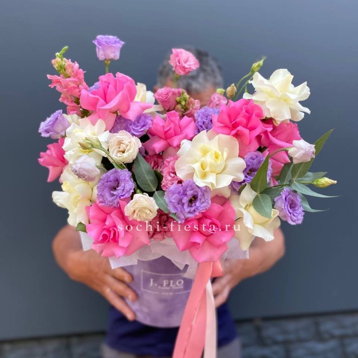 Цветочный бокс "Сиона" в Йошкар-Оле