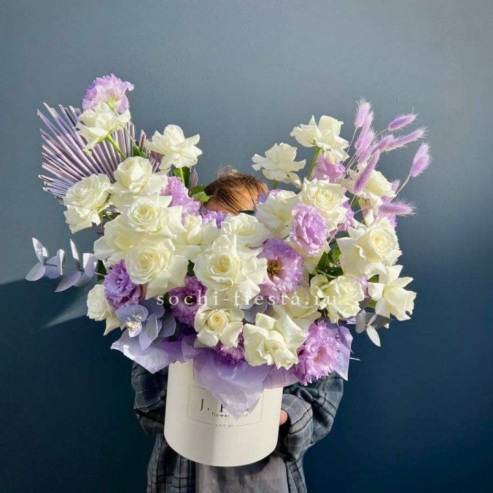 Цветочный бокс "Изабель" в Йошкар-Оле