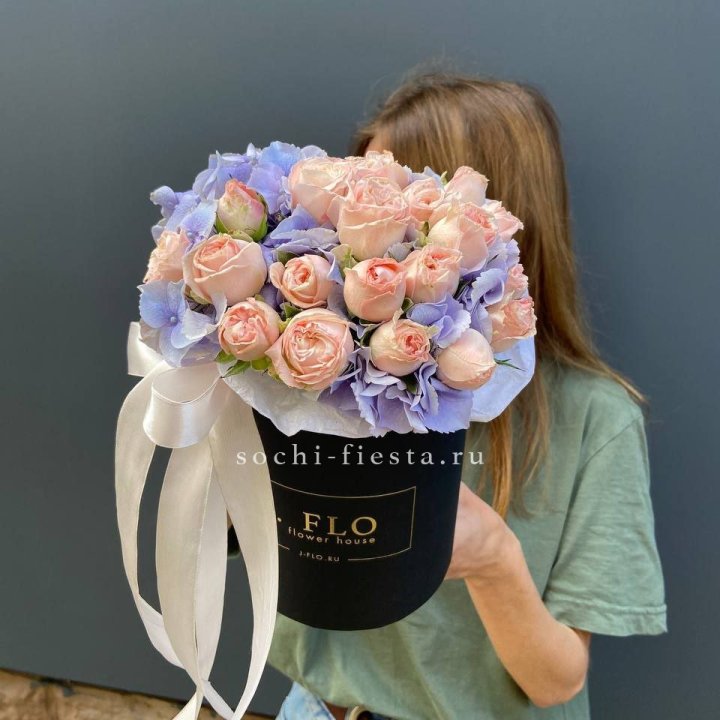 Бокс бомбастик и гортензия в Йошкар-Оле