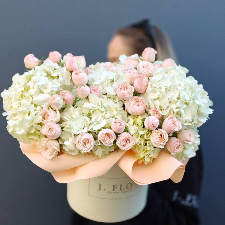 Дизайнерский бокс "Изабелла" в Йошкар-Оле