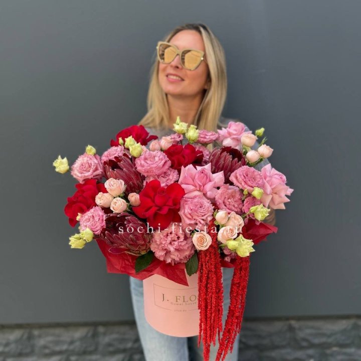 Дизайнерский цилиндр "Криотель" в Йошкар-Оле