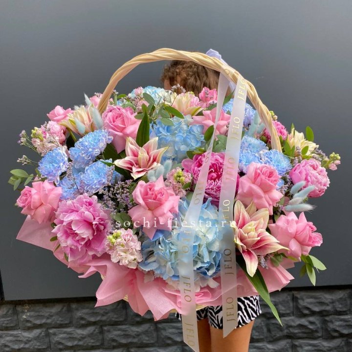 Яркая корзина "Летнее настроение" в Йошкар-Оле