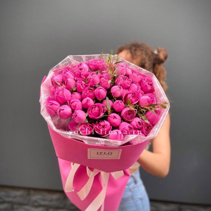 Кустовые розы букет Мисти Баблс в Йошкар-Оле