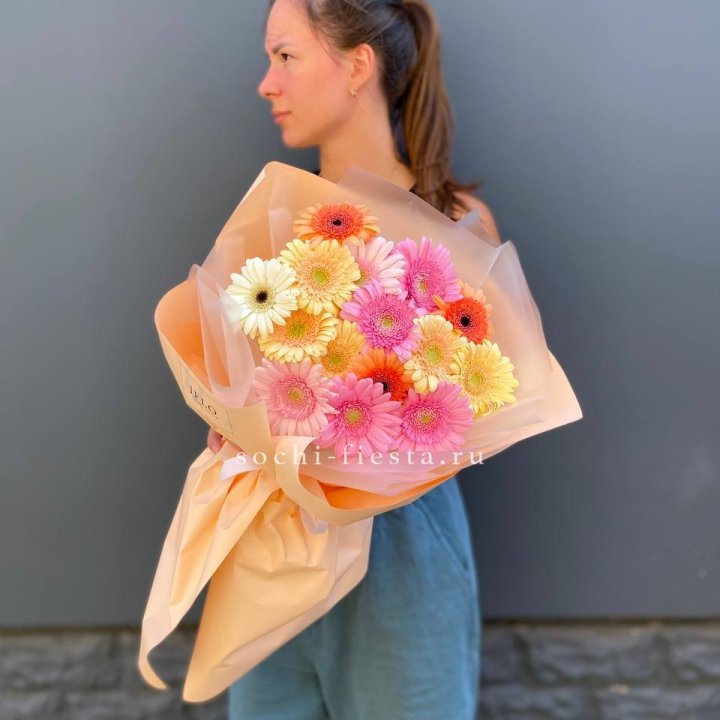 Букет разноцветных гербер в Йошкар-Оле