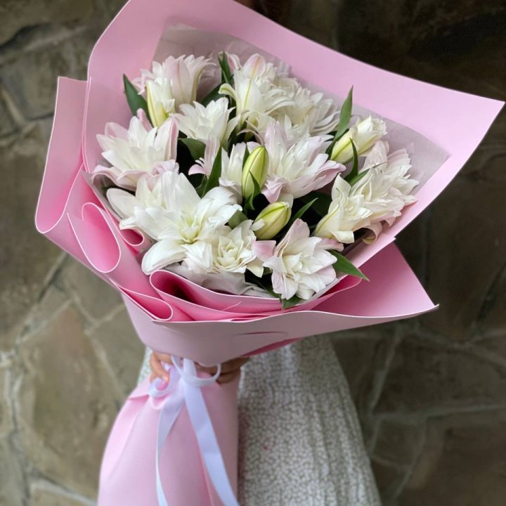 Букет пионовидных лилий №1 в Йошкар-Оле