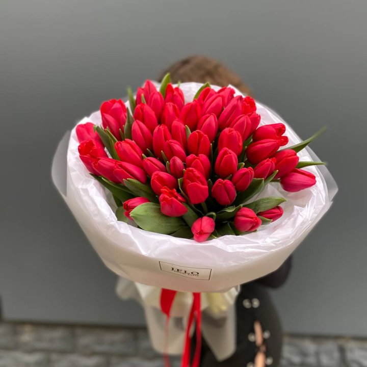 51 тюльпан "Любовь" в Йошкар-Оле