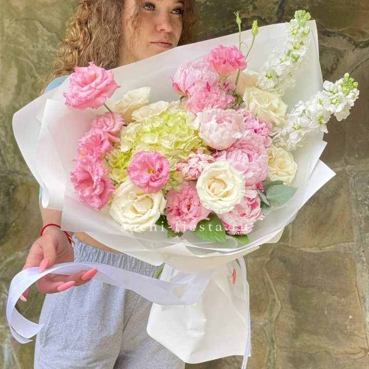 Букет с пионами №3 в Йошкар-Оле