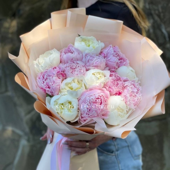 Букет 15 зефирных пионов в Йошкар-Оле