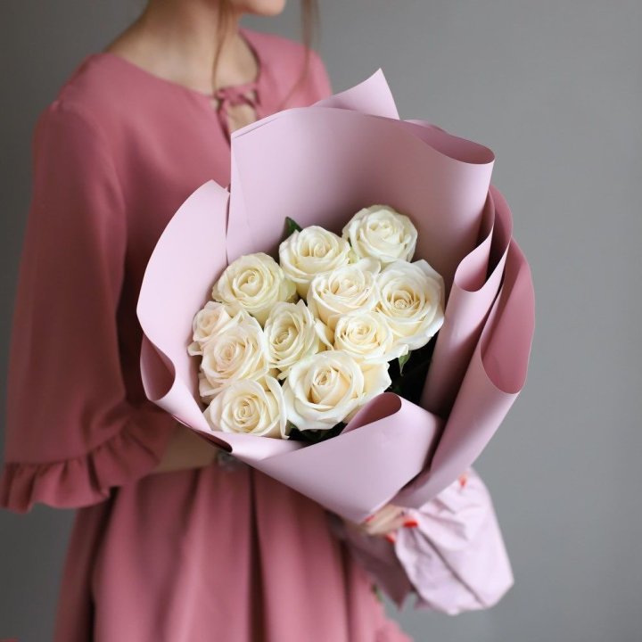 11 белых роз в Йошкар-Оле