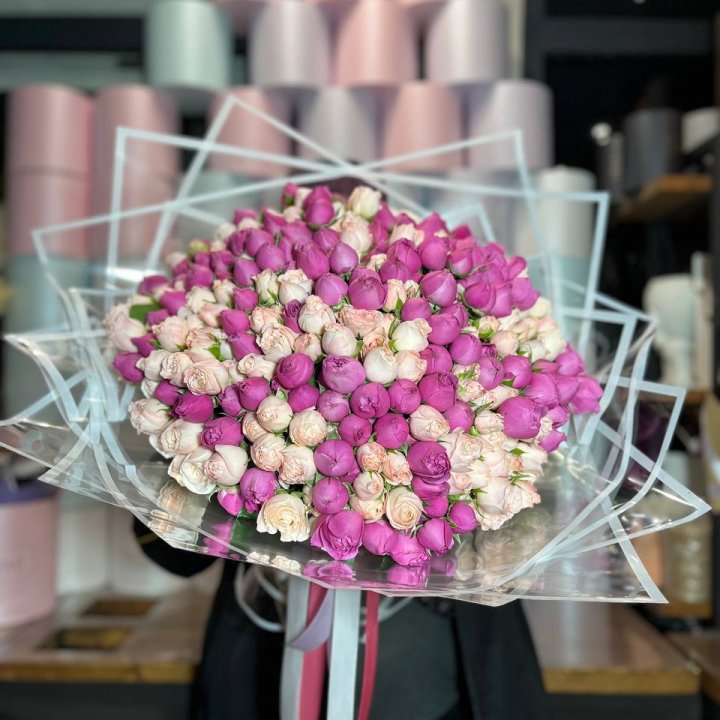 101 кустовая пионовидная роза в Йошкар-Оле