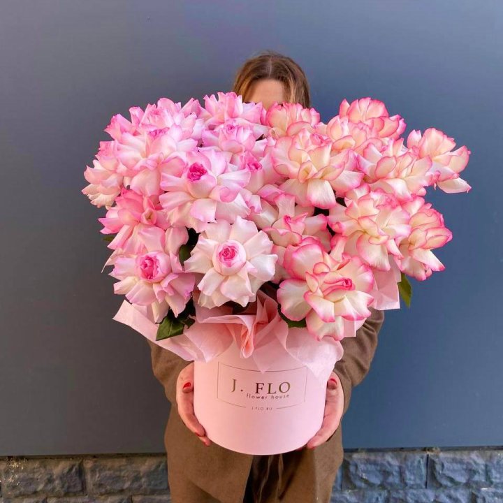 25 Французских роз микс в боксе в Йошкар-Оле