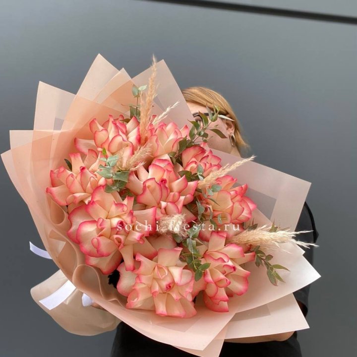 9 Французских роз Джумилия  в Йошкар-Оле