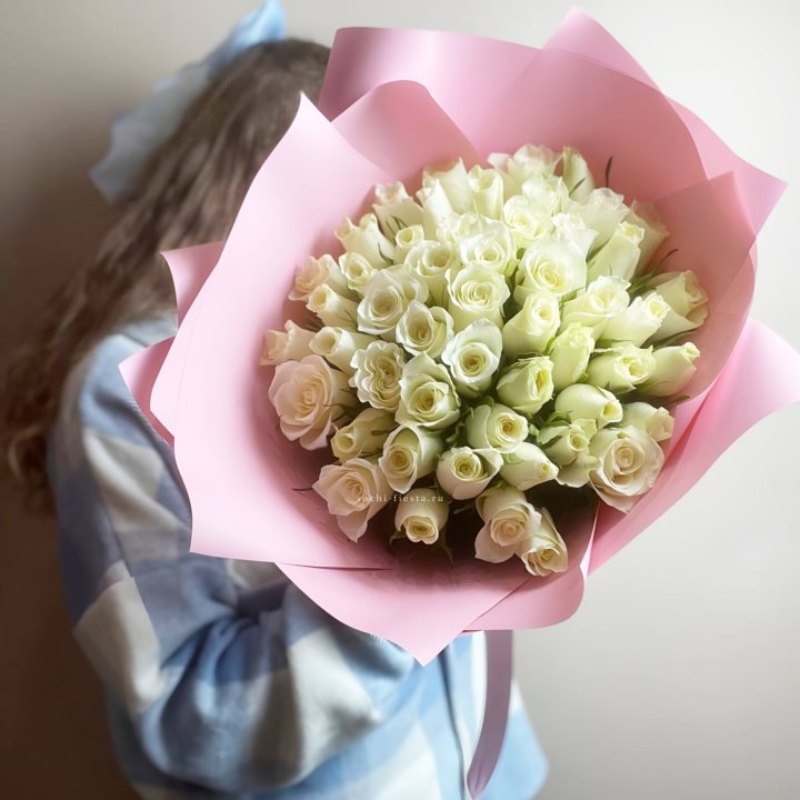 Букет из 51 белой розы (Кения) в Йошкар-Оле