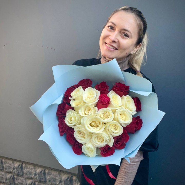 27 роз "Сердце" в Йошкар-Оле