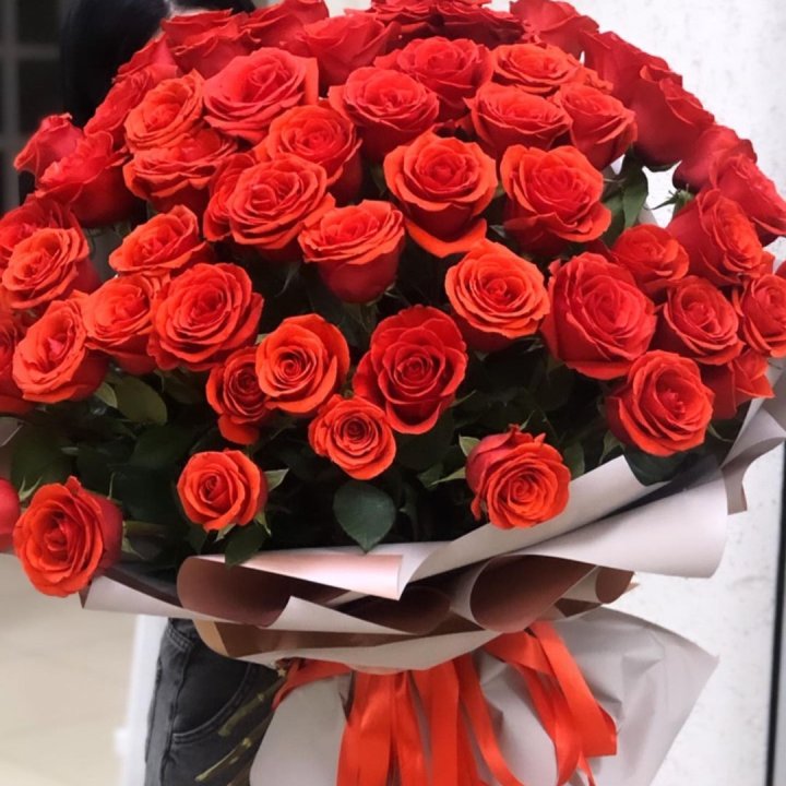 Букет высоких эквадорских роз  в Йошкар-Оле