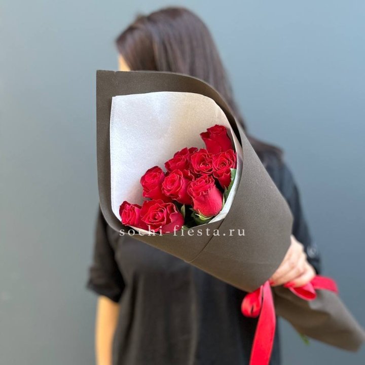 9 красных роз в фоамиране в Йошкар-Оле