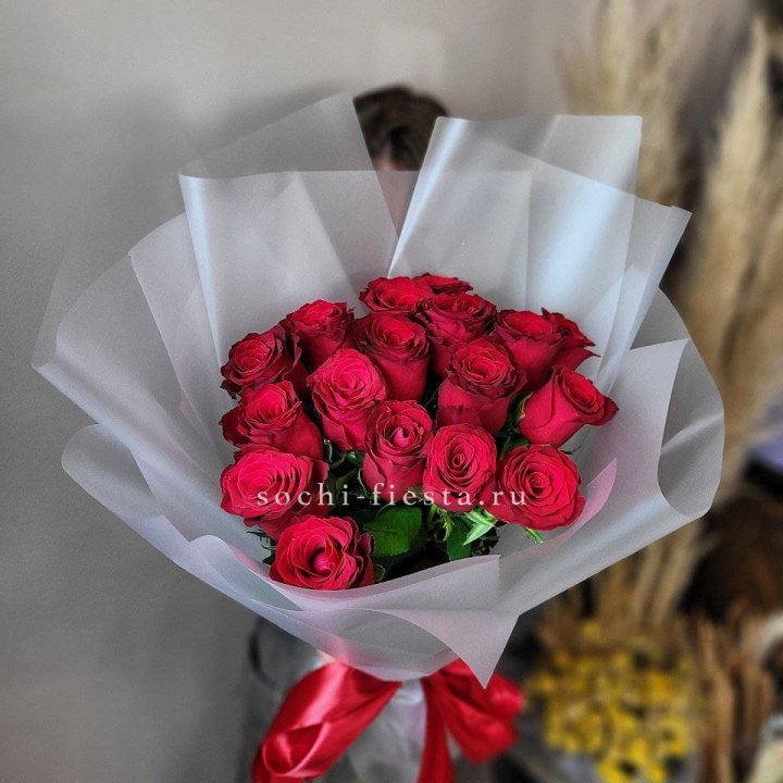 17 красных роз "Нет времени ждать" в Йошкар-Оле