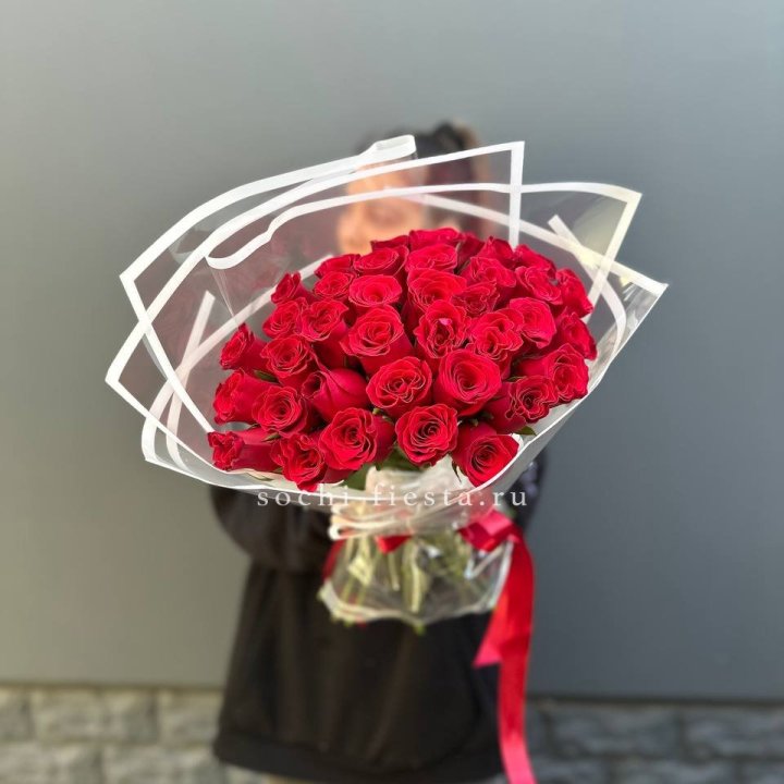 31 красная роза в Йошкар-Оле