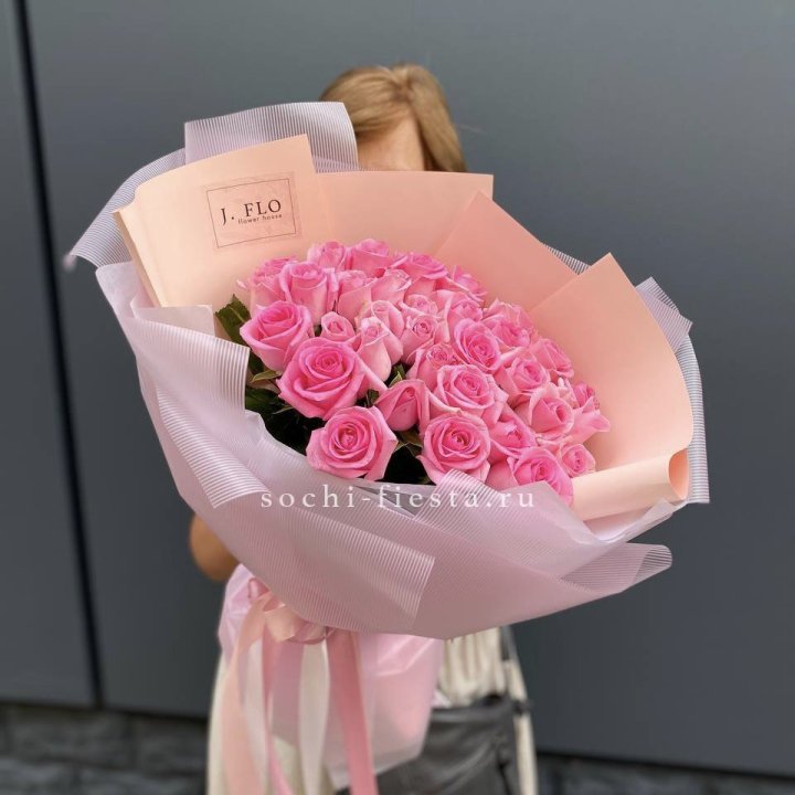33 Розовые розы в Йошкар-Оле