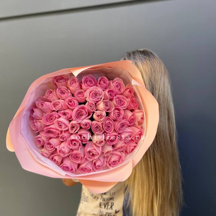 55 розовых роз в Йошкар-Оле