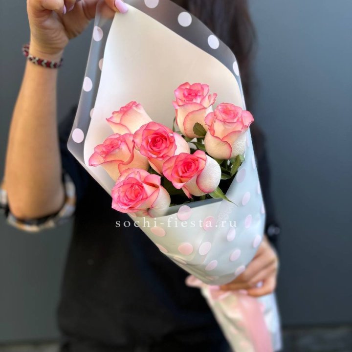 7 роз "Джумилия" в Йошкар-Оле