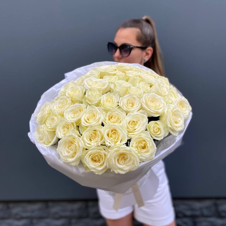 51 белая роза  в Йошкар-Оле