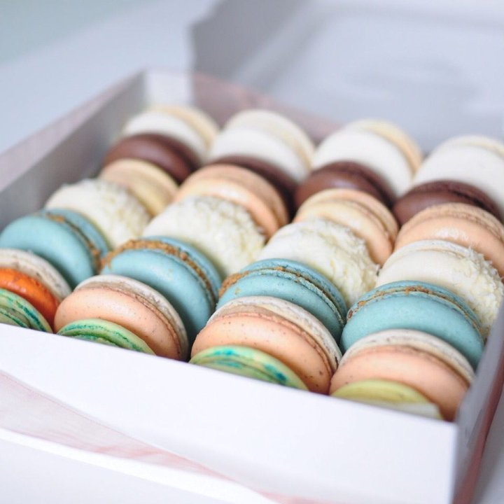 Коробка макаронс 25 шт. в Йошкар-Оле