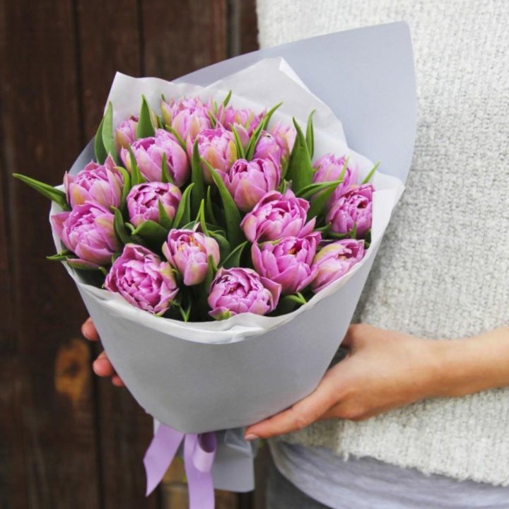 Букет пионовидных тюльпанов в Йошкар-Оле